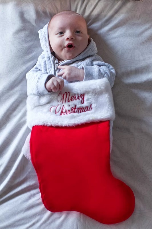 baby christmas photography ideas