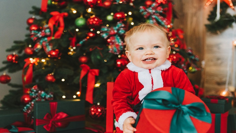 baby christmas photography ideas