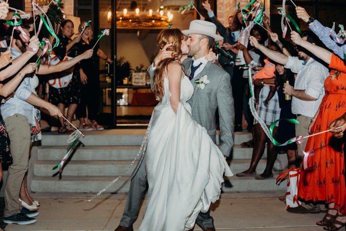 flash photography tips for weddings